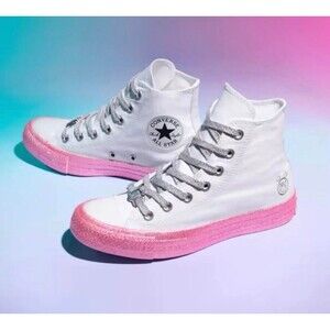 Miley Cyrus x Converse Pink Glitter 2018 – Women’s Size 9 – Brand New